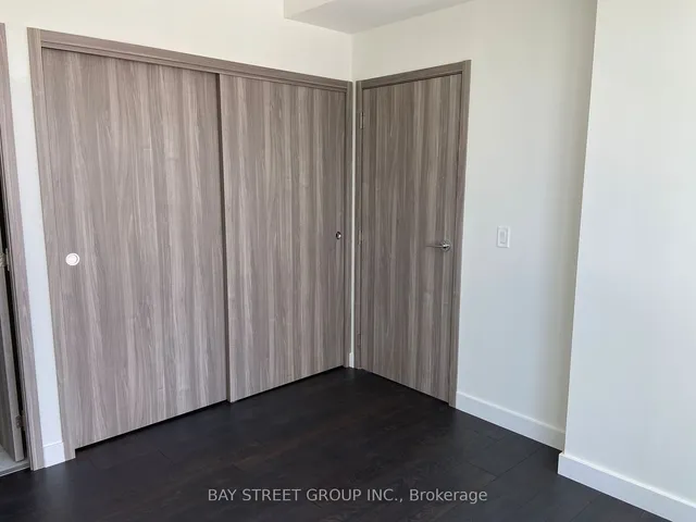 Additional image 10 of 85 McMahon Dr Unit 1006