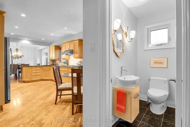 Additional image 17 of 23 Rustywood Dr