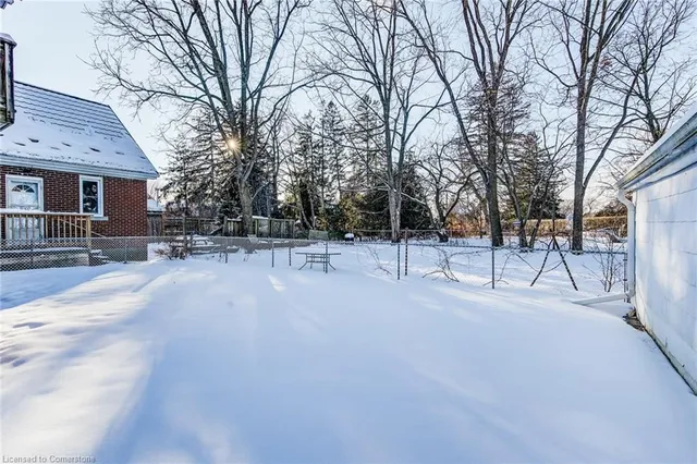 Additional image 33 of 56 Garden Ave