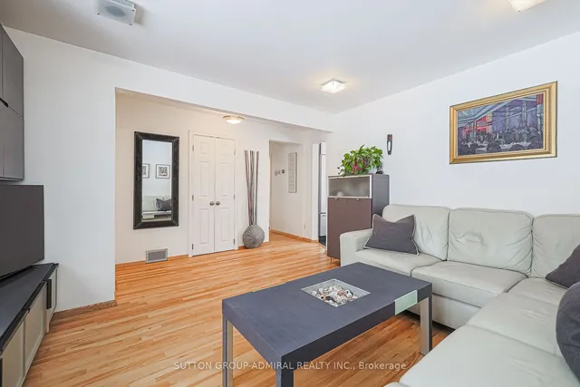 Additional image 7 of 221 Churchill Ave