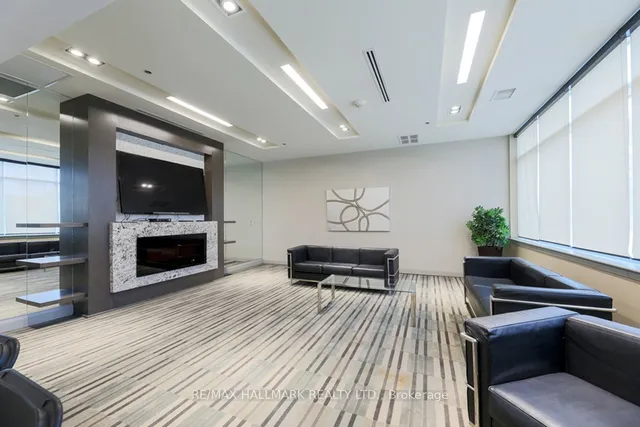 Additional image 19 of 3520 Danforth Ave Unit 217