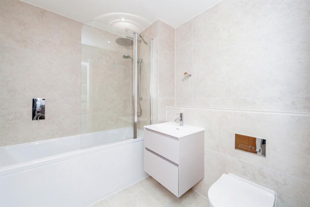 Additional image 14 of Farr Hall Road, Heswall