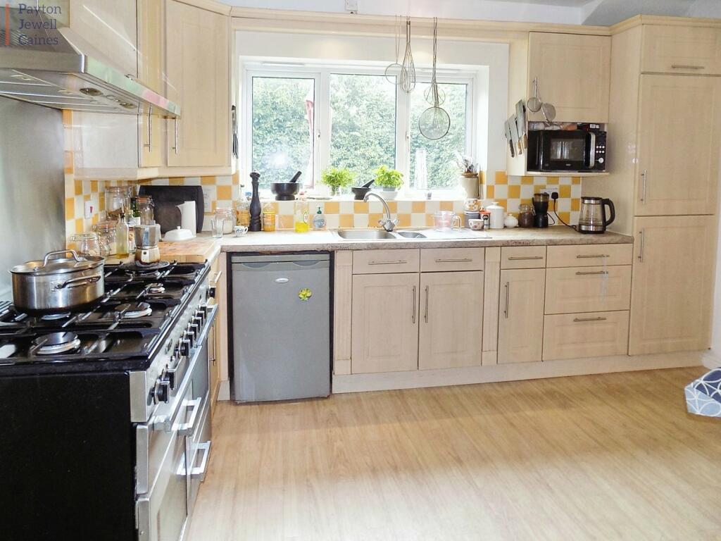 Additional image 11 of Clos Brenin, Brynsadler, Pontyclun, Rhondda Cynon Taff. CF72 9GA