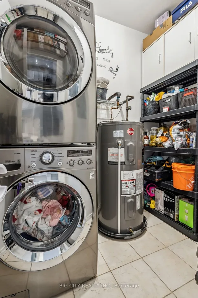 Additional image 18 of 1 Leaside Park Dr Unit 403
