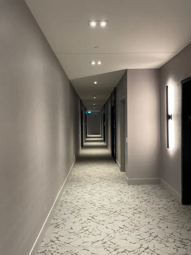 Additional image 7 of 270 Dufferin St Unit 1023