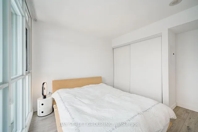 Additional image 29 of 21 Iceboat Terr Unit 1201