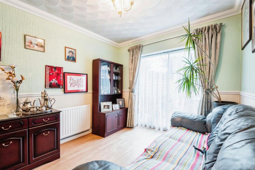 Additional image 7 of York Drive, Llantwit Fardre, Pontypridd