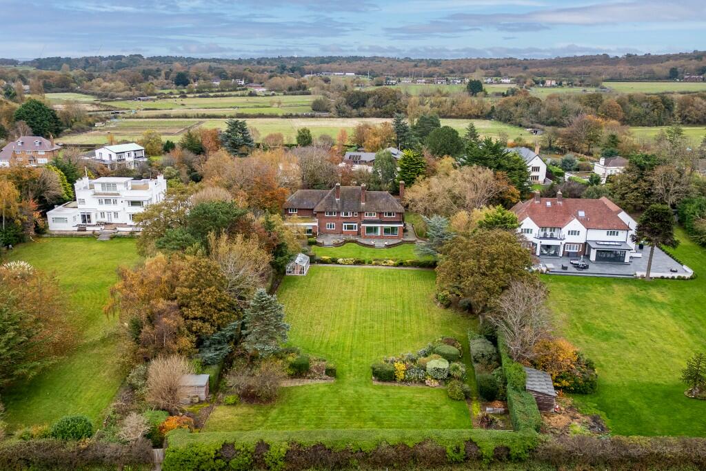 Additional image 26 of Links Hey Road, CH48