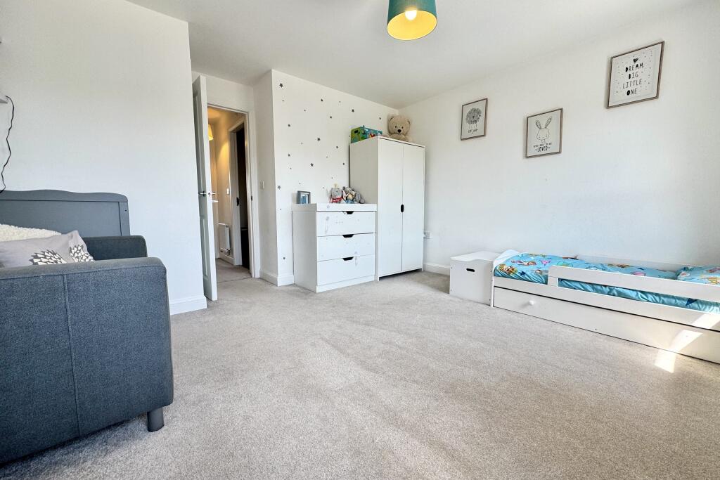 Additional image 13 of Clos Cymmer, Barry