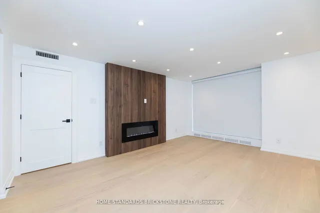 Additional image 34 of 61 St Clair Ave Unit 805