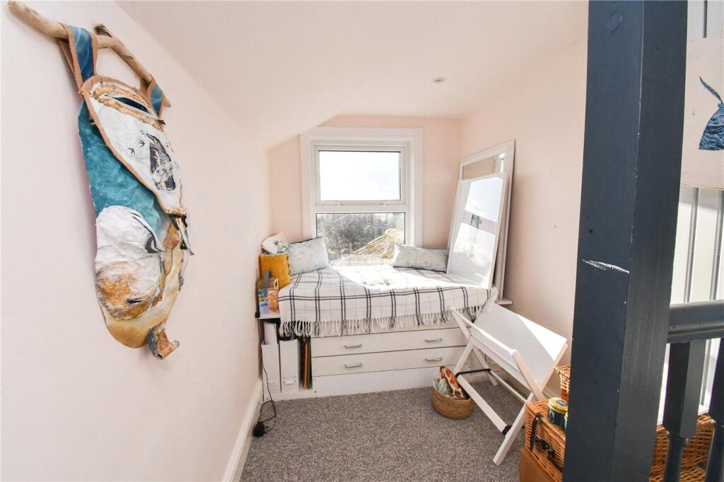 Additional image 31 of Grove Avenue, Heswall, Wirral