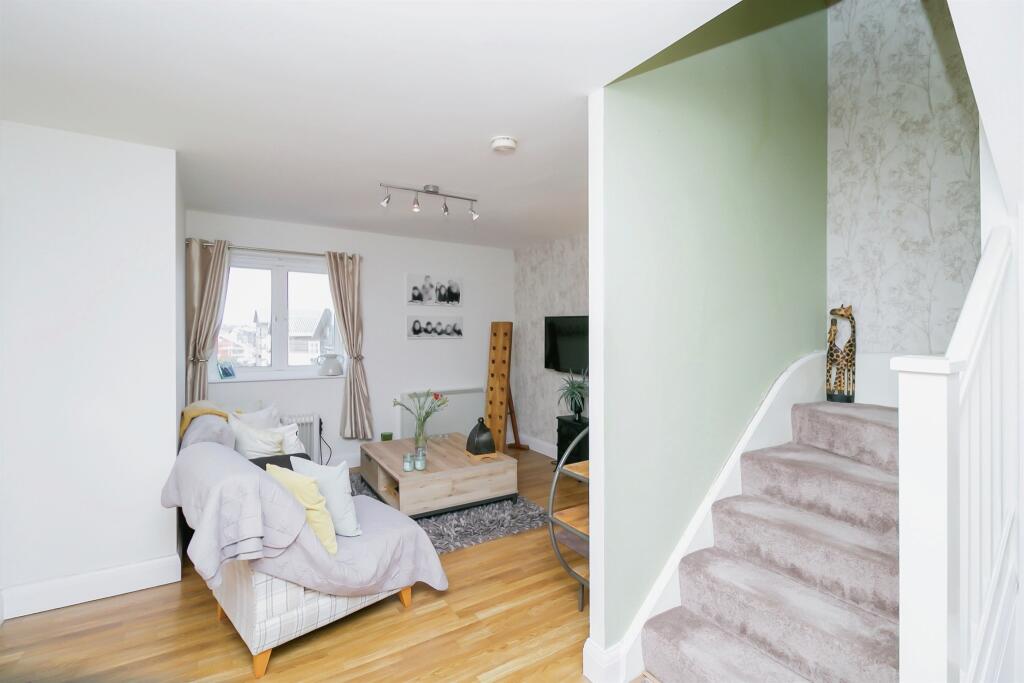 Additional image 12 of Glanfa Dafydd, Barry