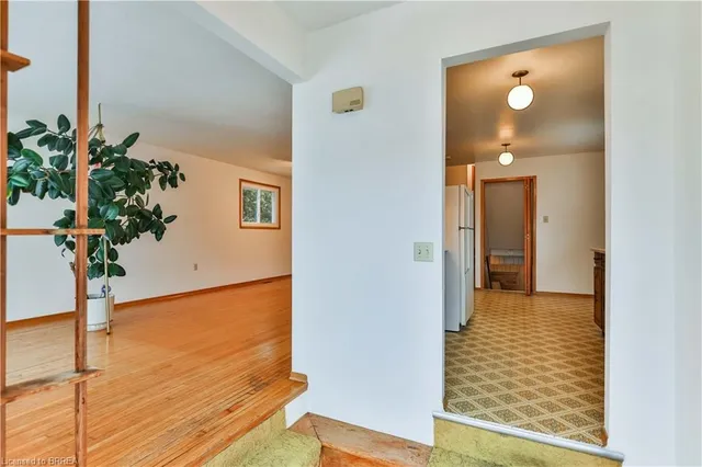 Additional image 7 of 15 Queensbury Dr