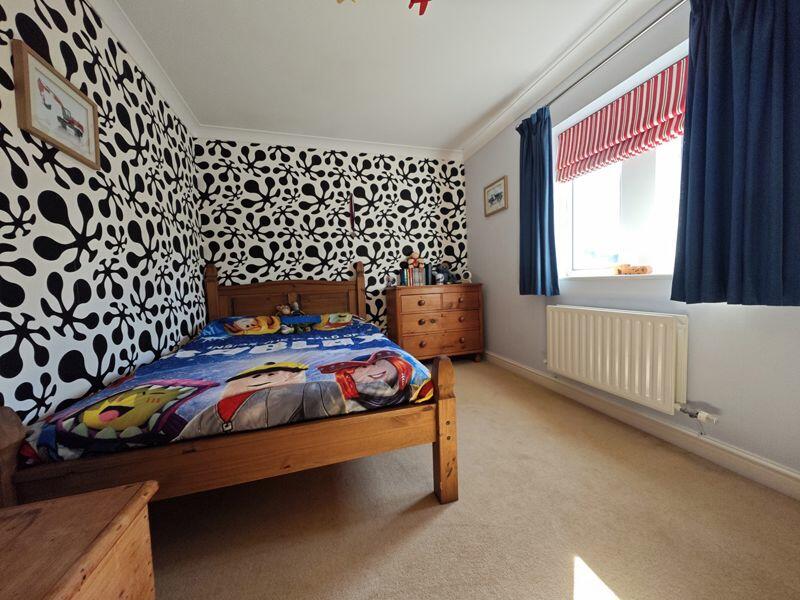 Additional image 13 of Forella, Ainstable