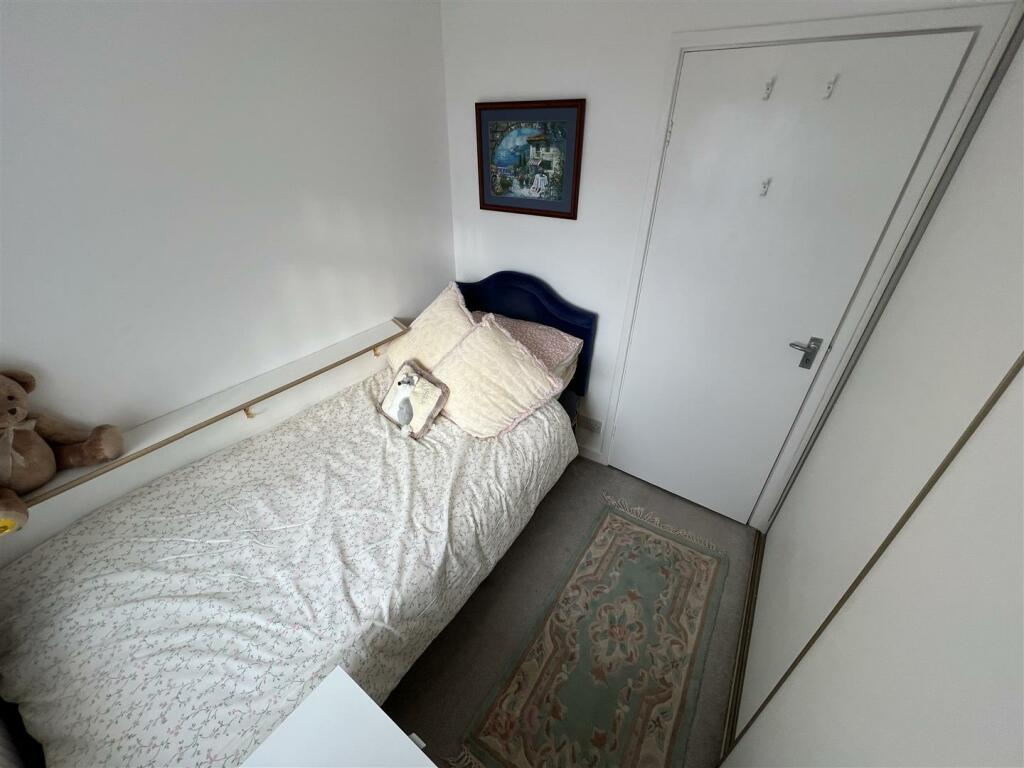 Additional image 22 of Downham Road North, Heswall, Wirral