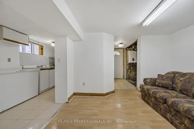 Additional image 23 of 540 Old Weston Rd