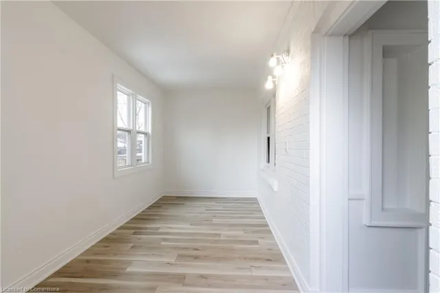 Additional image 6 of 106 Weir St