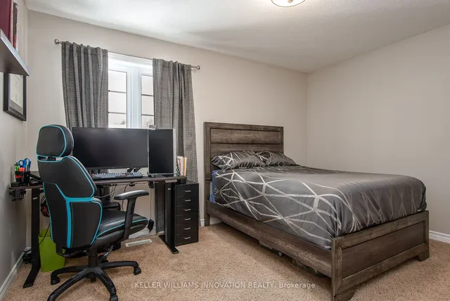 Additional image 33 of 14 Condor St