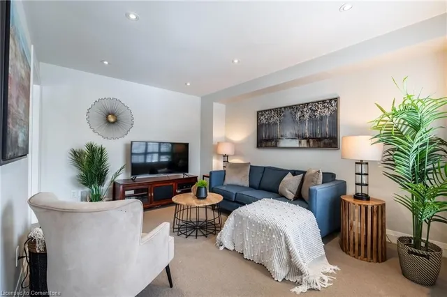 Additional image 16 of 2 Fenwick Pl