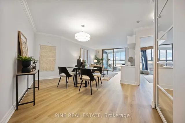 Additional image 3 of 260 Queens Quay Unit 3103