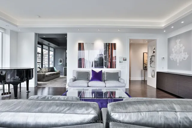 Additional image 16 of 88 Davenport Rd Unit 804