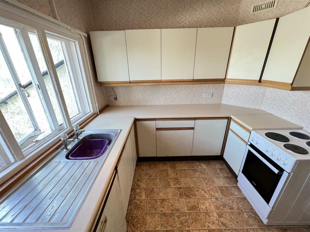 Additional image 6 of Barnston Road, Heswall, Wirral