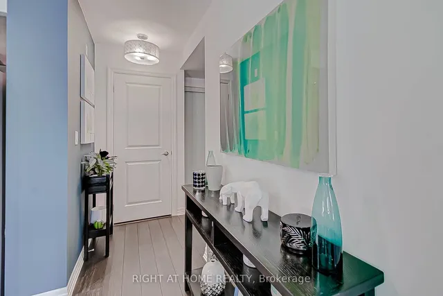 Additional image 4 of 80 Esther Lorrie Dr Unit 319