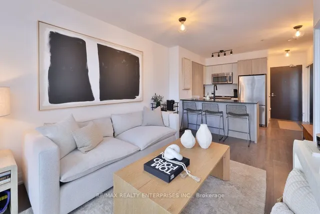 Additional image 7 of 9 Valhalla Inn Rd Unit 306