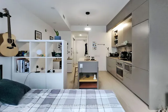 Additional image 21 of 101 Peter St Unit 709