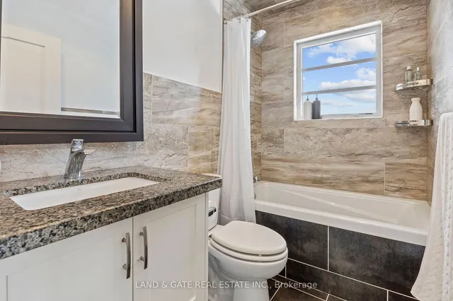 Additional image 21 of 32A Venn Cres