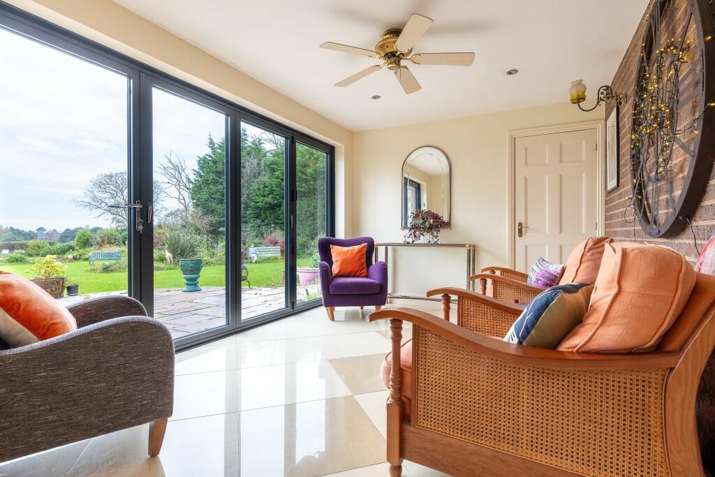 Additional image 23 of Links Hey Road, CH48