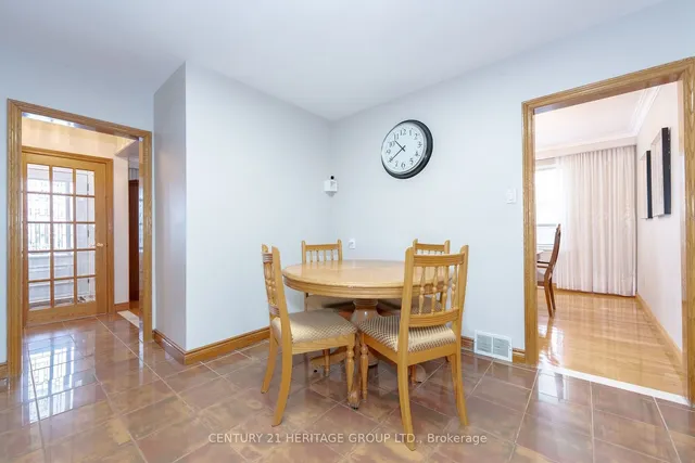 Additional image 12 of 20 Steven Ave