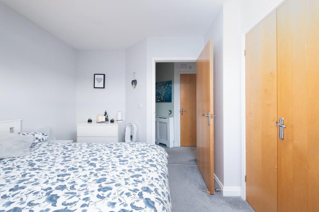 Additional image 14 of Bull Lane, St George