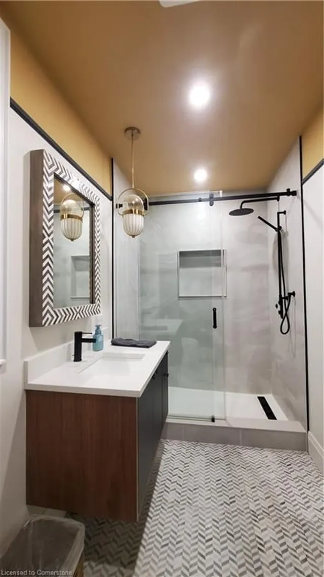 Additional image 27 of 2019 Dundas St