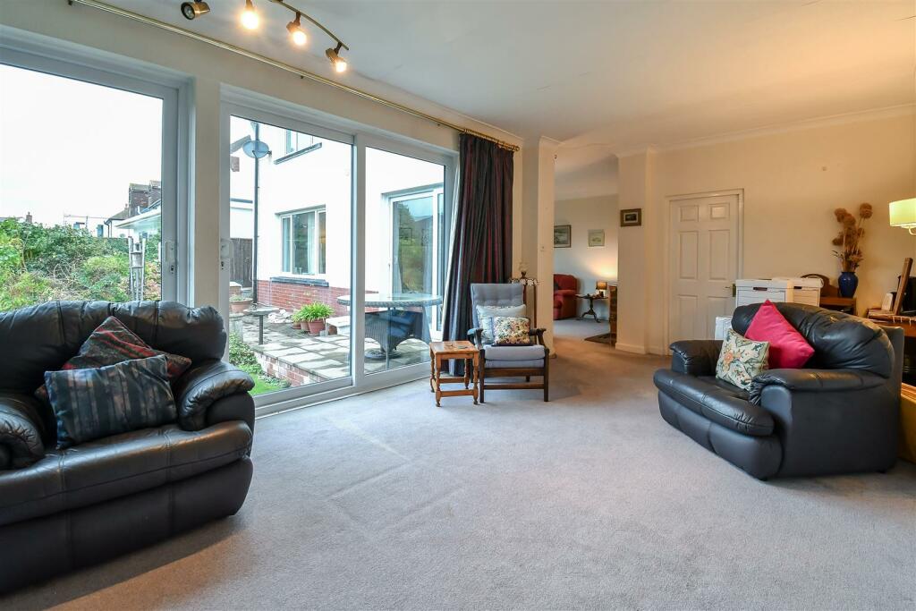 Additional image 20 of Trem Y Don, Barry