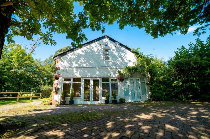 Additional image 33 of Birkenhead Road, Willaston, Cheshire