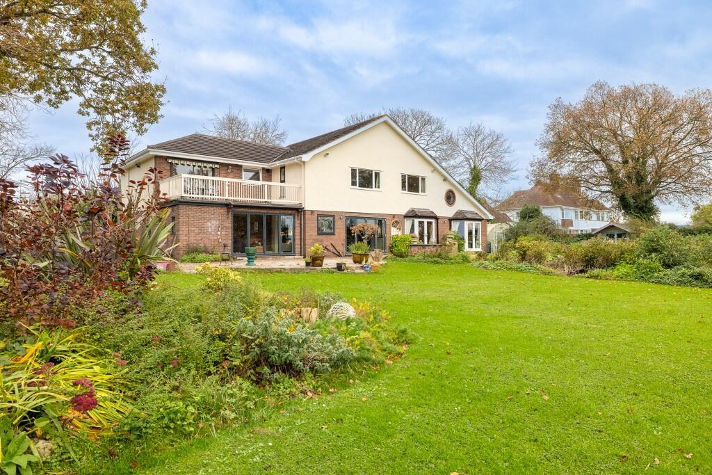 Additional image 58 of Links Hey Road, CH48