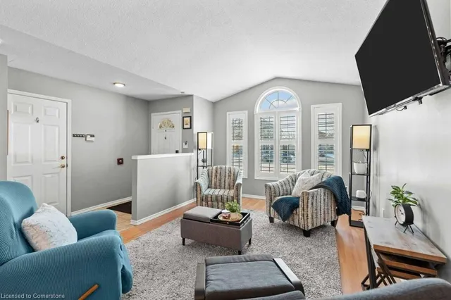 Additional image 8 of 73 Marion St