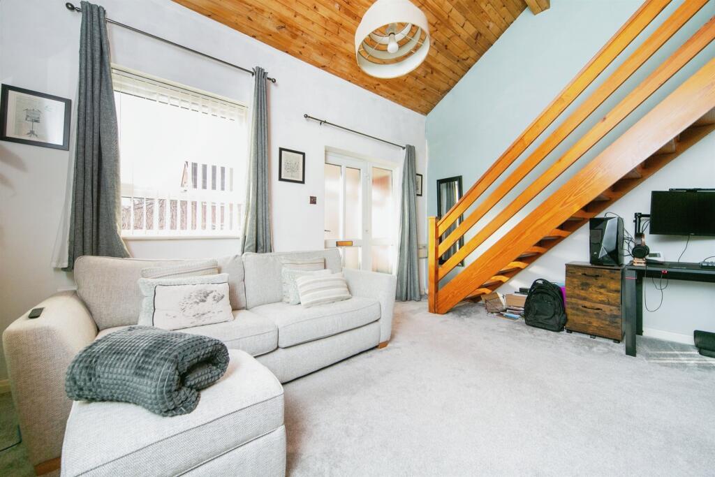 Additional image 3 of Thornham Close, Wirral