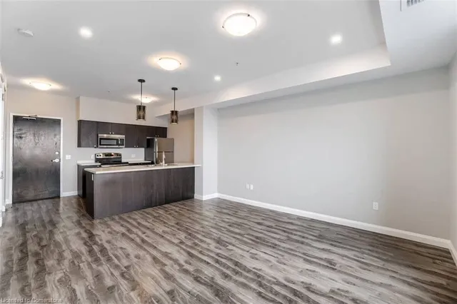 Additional image 10 of 112 King St Unit 1104