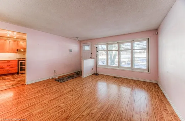 Additional image 6 of 29 Hickory Hts