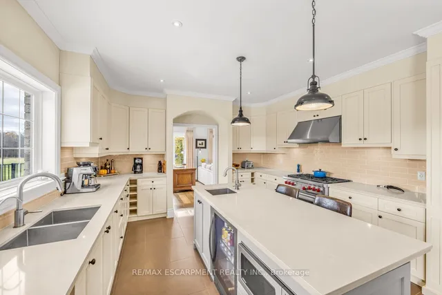 Additional image 11 of 1068 Wyatt Rd