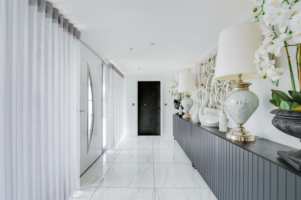 Additional image 14 of Sea View Court, Fontygary Road, Rhoose, Vale of Glamorgan, CF62 3FN