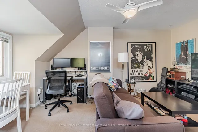 Additional image 16 of 119 Macpherson Ave