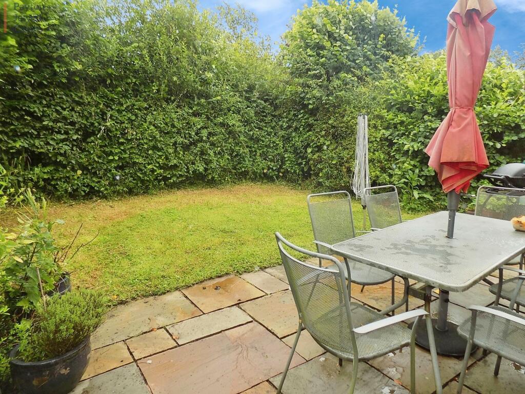 Additional image 14 of Clos Brenin, Brynsadler, Pontyclun, Rhondda Cynon Taff. CF72 9GA