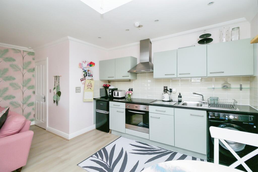 Additional image 13 of Windsor Road, Barry