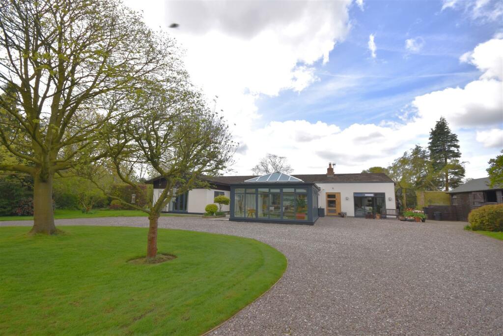 Additional image 42 of Hanns Hall Road, Neston, Cheshire