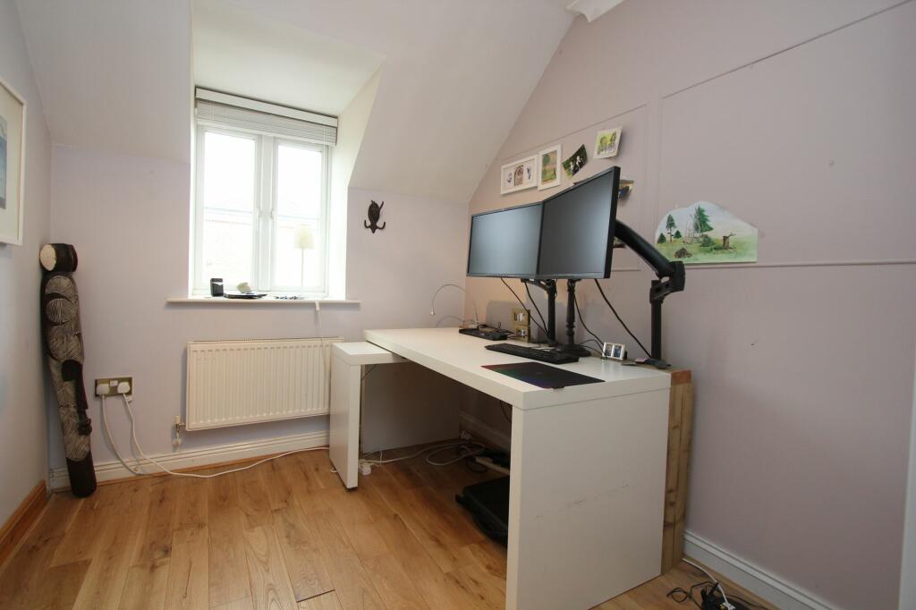 Additional image 3 of Heol Y Dryw, Rhoose Point, CF62 3LR