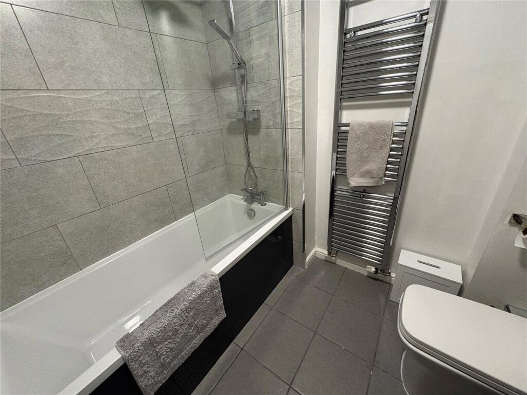 Additional image 10 of Wheatcroft Close, REDDITCH, Worcestershire, B97