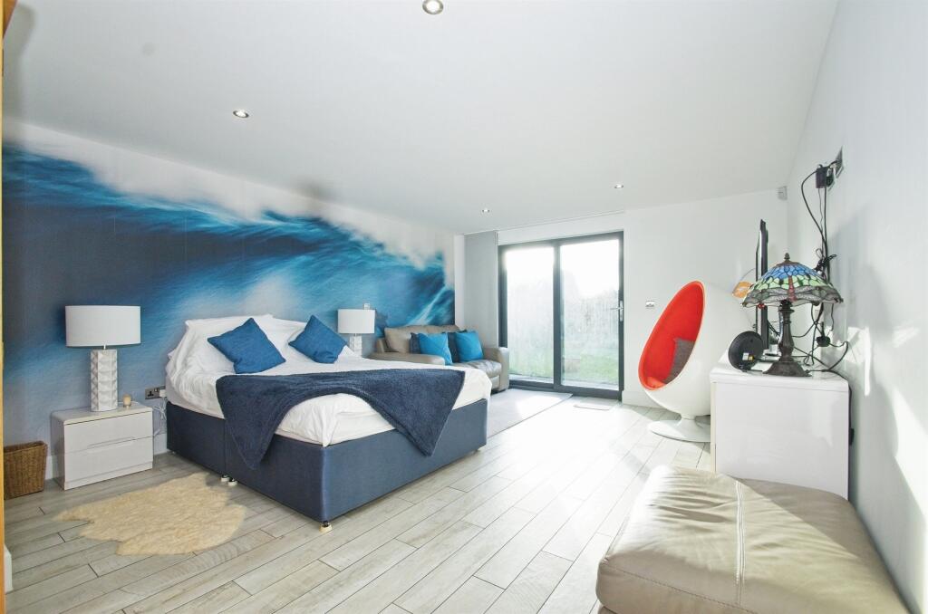 Additional image 23 of Craig Yr Eos Avenue, Ogmore-By-Sea, Vale Of Glamorgan